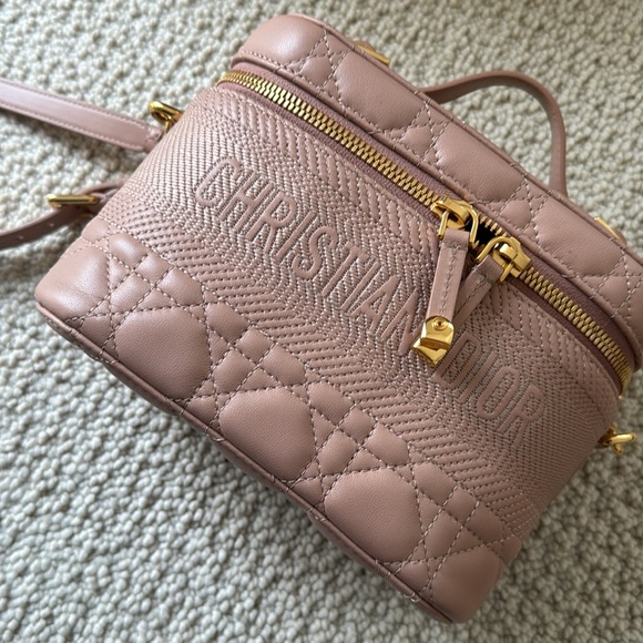 Dior authentic bag - Picture 1 of 16
